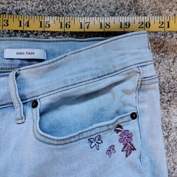Women's Jessica Simpson Y2k Light Wash Ankle Flare Embroidered Jeans Sz 18w - Picture 5 of 9